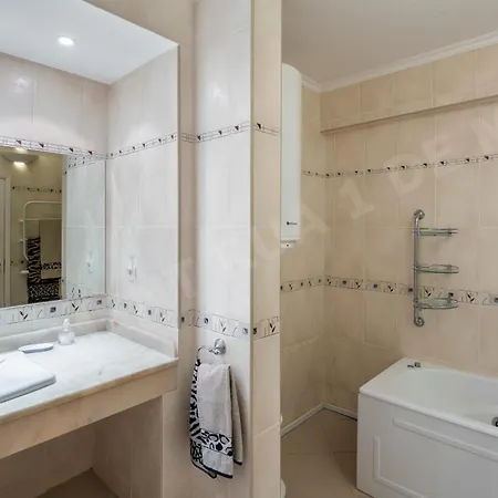 Maio Апартаменты